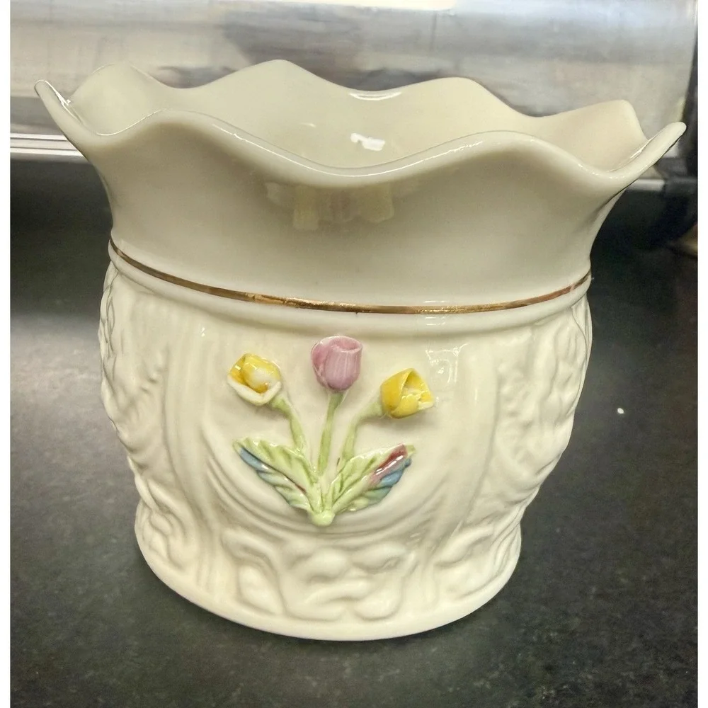 Vintage Belleek Irish SERENITY Tulip Votive Candleholder Mint!